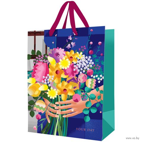 Пакет бумажный подарочный "Bunch of flowers" (23х18х10 см) — фото, картинка