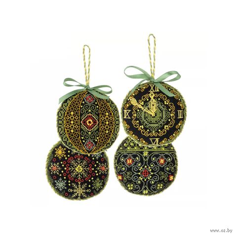 Набор для вышивания "Когда часы 12 бьют" (9х9 см) — фото, картинка